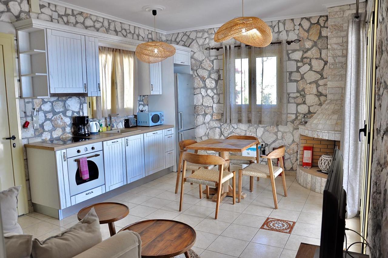Stone Villa Kefaloniaprivatevillas Трапезаки Екстериор снимка