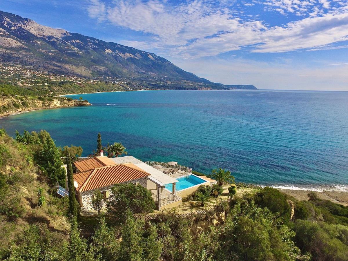 Stone Villa Kefaloniaprivatevillas Трапезаки Екстериор снимка